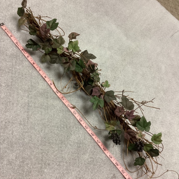 Grapevine Artificial Ivy Garland Wall or Table Decor - Picture 5 of 10